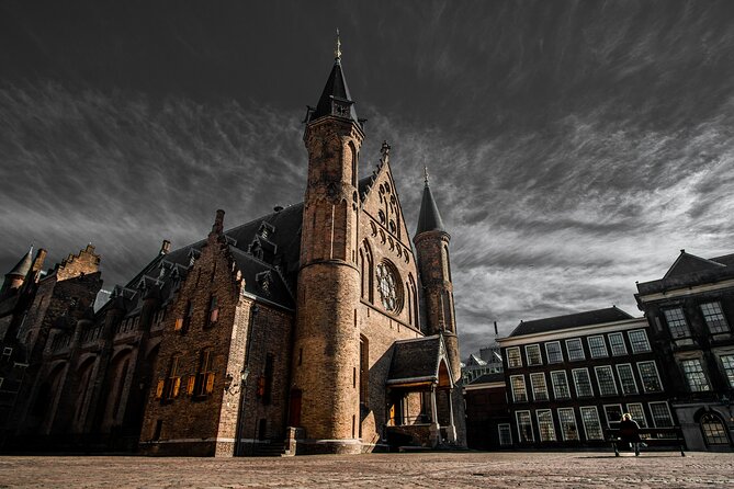 Surprise Walk of The Hague Review - Meeting and Ending Points