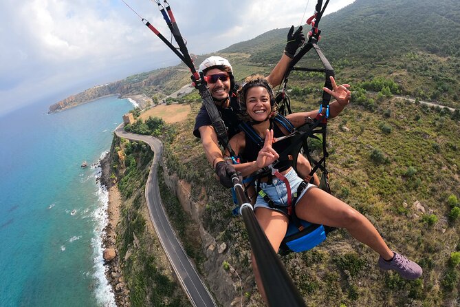 Tandem Paragliding Flight in Taormina - Location and Accessibility