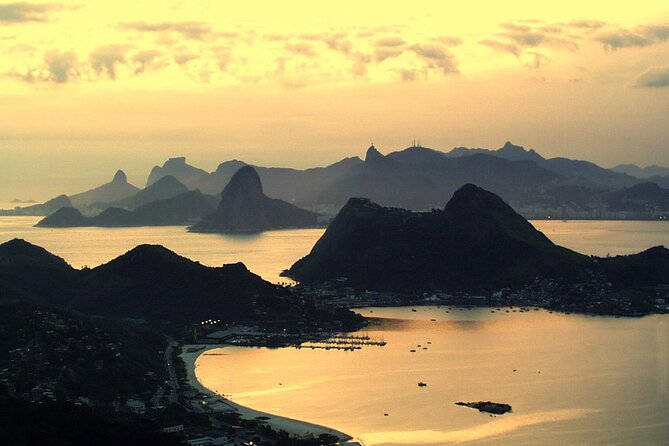 The Architecture of Niemeyer - The Niemeyer Path in Niteroi - Exploring the Museum of Contemporary Art