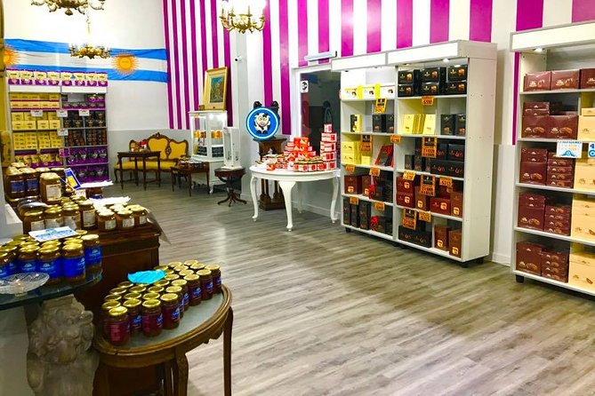 The Argentine Flavors Gastronomic Tour - Snacks and Drinks at Tierra Mendocina