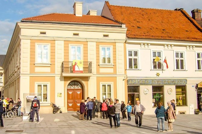 The Footsteps of John Paul II & Divine Mercy Private Tour - Spiritual Significance of Sites