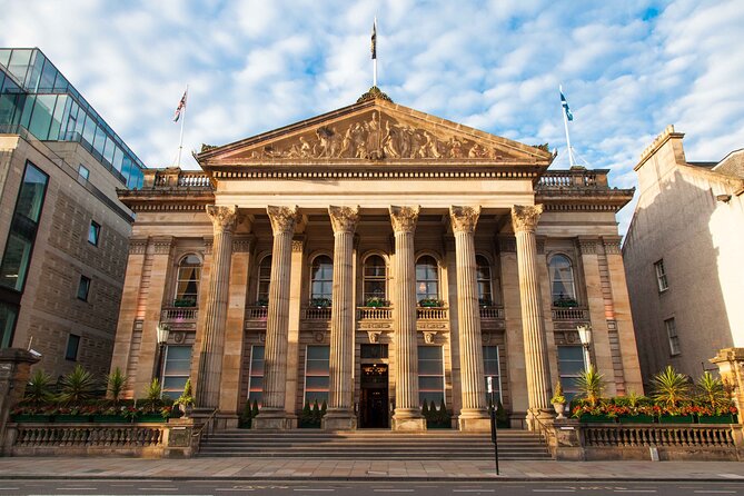 Theatrical Tour in Spanish New City Edinburgh - Tour Reviews Reflect High Satisfaction