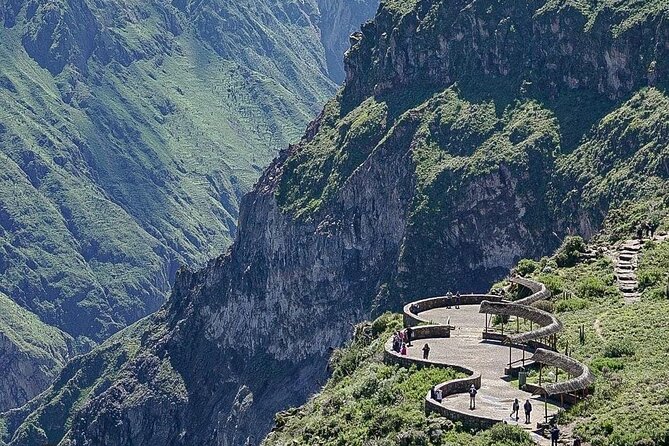 Tour 2 Days Colca Canyon Adventure Trekking - Pickup and Start Time