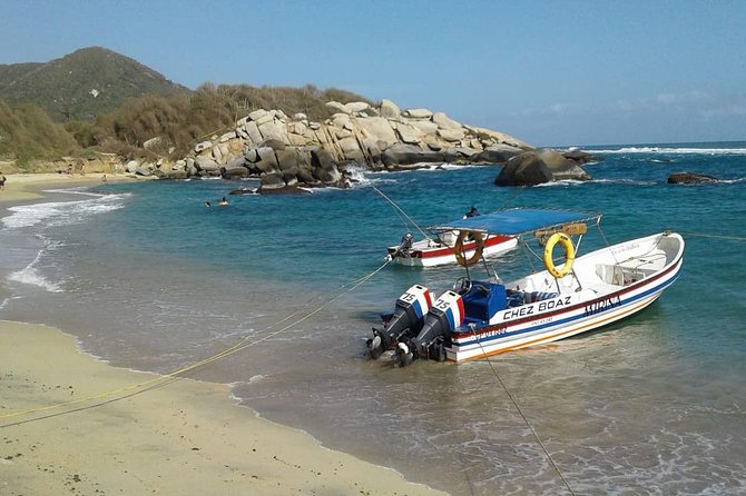 Tour Two Beaches: Cinto and Crystal in Tayrona Park - Transportation and Accessibility