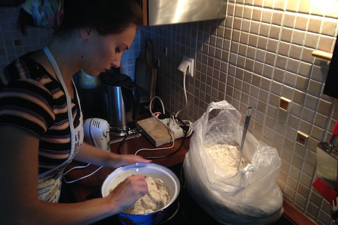 Traditional Rustic Bread Home Cooking Class - Unique Experience