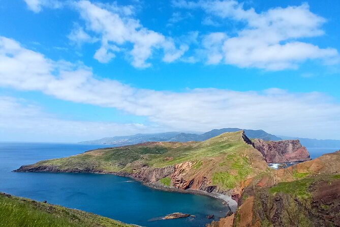 Transfer and Hiking PR8 Sao Lourenço - Inclusions and Exclusions