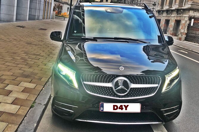 Transfer Brussels Airport (BRU) - City Center 7 PAX (ONE WAY) - Operated by Driver4You Chauffeured Services