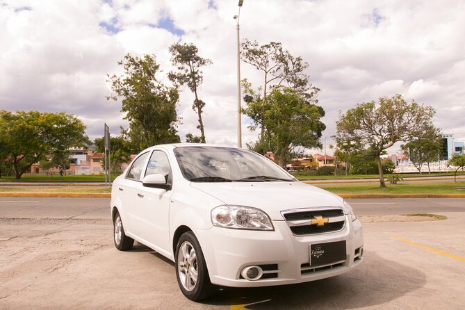 Transfer in or Transfer Out to Quito Airport - Driver and Communication