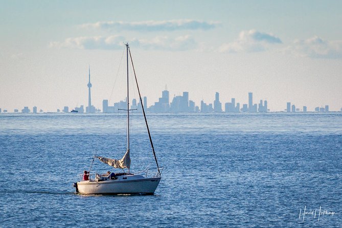 Transfer Niagara Falls, Canada to Toronto, Canada (Downtown) - Included in the Service