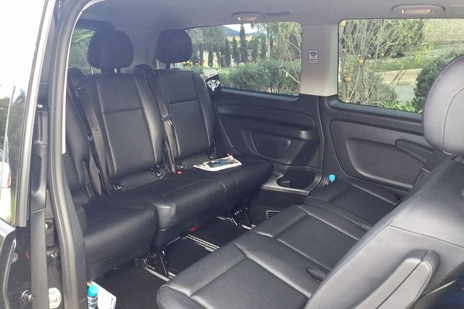 Transfer - Nice Airport> Antibes - Included Amenities