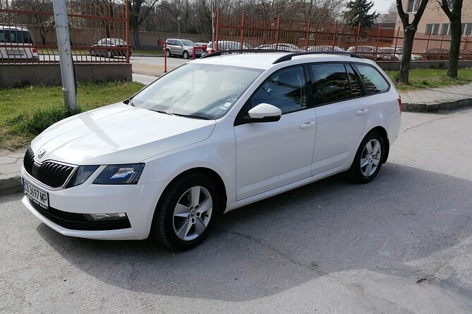 Transfer Plovdiv to Sofia Airport/City With a Car 3+1 - Accessibility Features