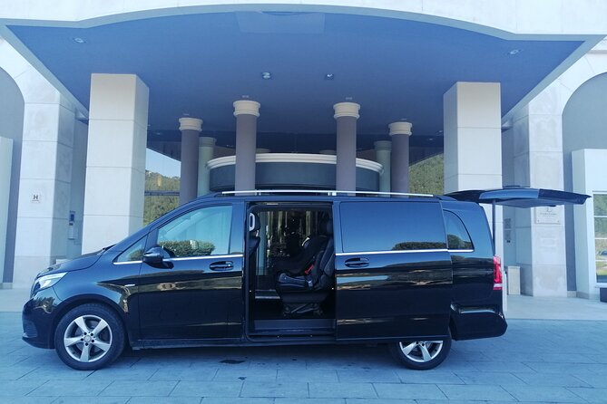 Transfer to Porto From Lisbon With Stop in Fátima or Coimbra (1hour) - Pickup and Drop-off Options