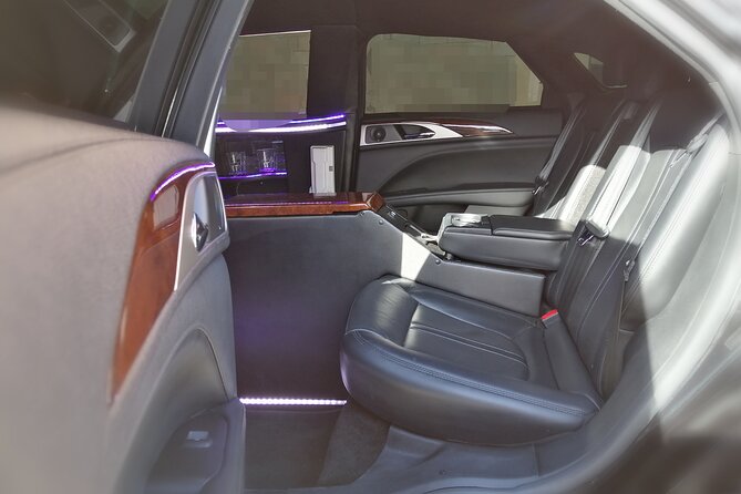 Transfers in Lincoln Strecth Limousine With Wi Fi on Board - Drop-off Information