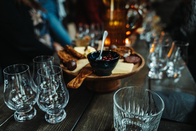 Tromso Embrace the Spirits of the North Tasting Experience - Accompanying Snacks and Pairings