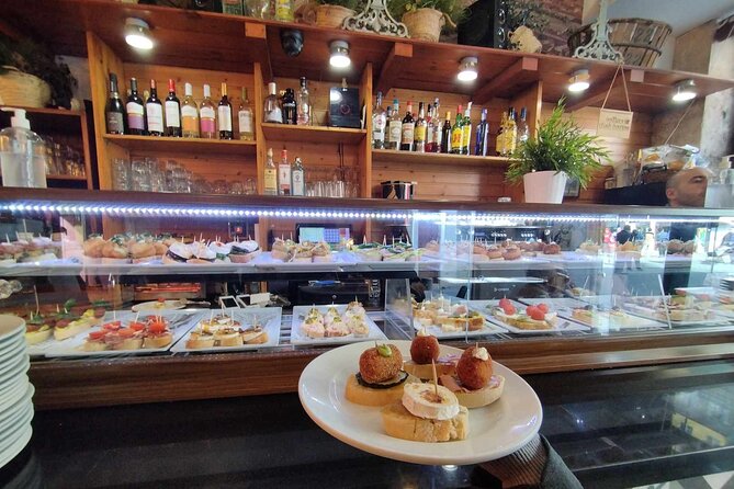 Valencia: Mercado, Paella, Old Town and Street Food Tour - Meeting and End Points