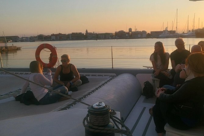 Valencia Sunset Cruise With Dinner at the Beach - Accessibility and Additional Information