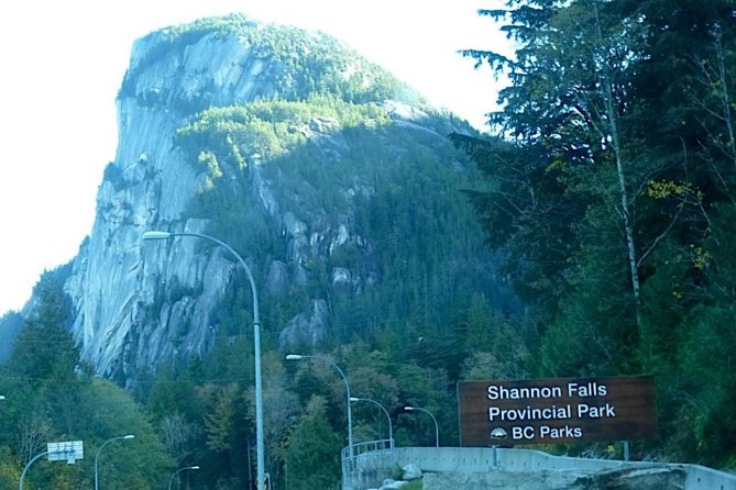 Vancouver Private Charter Tour With Experienced Local Guide - Meeting and Pickup
