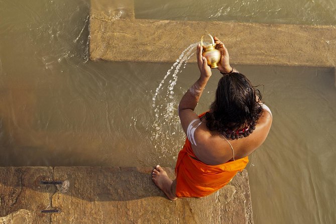 Varanasi Bliss: Private Food Tour, Boat Ride & Ganga Aarti - Culinary Delights: Street Food