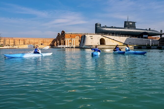 Venice Beginners Kayak Tour: Train & Visit the Medieval Arsenal - Physical and Medical Requirements