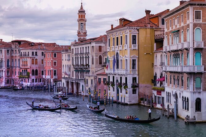 Venice Scavenger Hunt and Best Landmarks Self-Guided Tour - Family-Friendly Scavenger Hunt