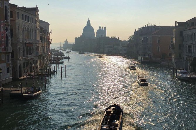 Venice Small Group Walking Tour With Saint Marks With Private Option - Guided Exploration of Venice