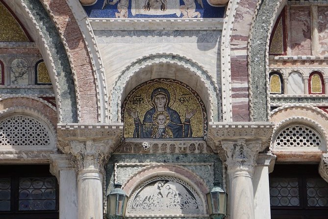 Venice Through the Eyes of a Venetian - Walk and Luxurious Private Water Taxi - Highlights of the Venetian Itinerary