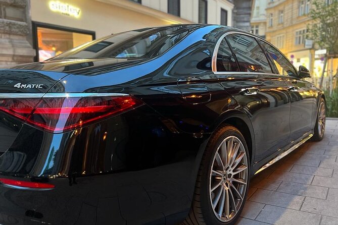 Vienna Private Airport Transfer - Included Services