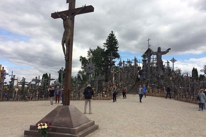 Vilnius to Riga Day Trip: The Hill of Crosses, Rundale Palace and Bauska Castle - Included in the Package