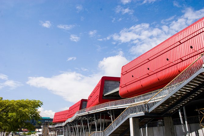 Visit Explora Park and Discover Medellin in Public Transportation - Included Services