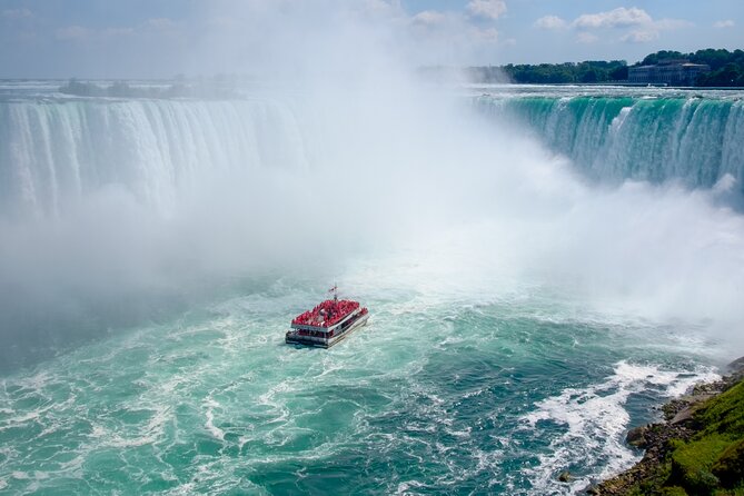 Visit Niagara Falls and Experience a VIP Wine Tour - Inclusions