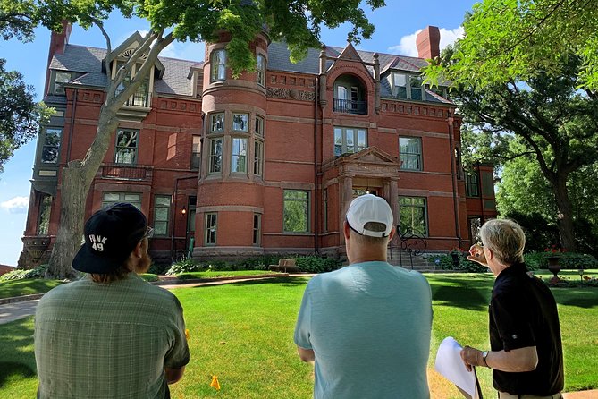 Walking St. Paul Summit Ave. Victorian Homes Private Tour (2 Hrs) - Architectural Styles Explored
