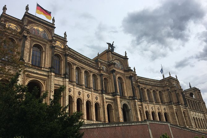 Walking Tour on Resistance to Nazism in Munich - Inclusions and Accessibility