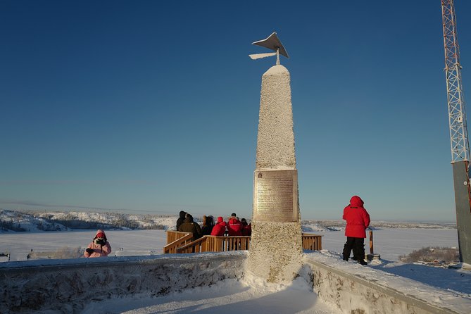 Yellowknife City Tour + Natures North Wildlife Gallery - Location and Dates