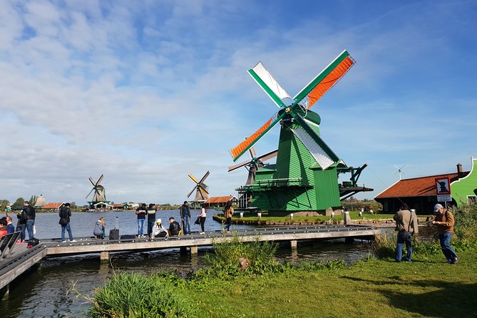 Zaanse Schans & Volendam Small-Group Tour From Amsterdam (7 Pax) - Group Size and Duration