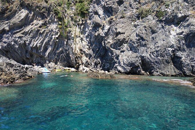 3 Hour Shared Cinque Terre Tour + Swim Stops at Secluded Beaches - Key Points