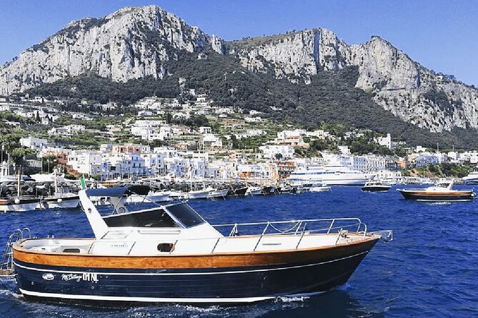 3 Hours Comfortable Capri Private Tour by Boat - Tour Overview