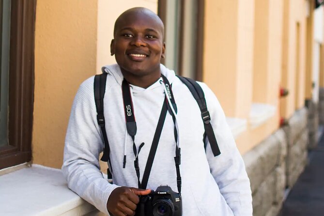 1 Hour Cape Town City Center Photoshoot Experience - Polaroid Keepsake and Edited Images