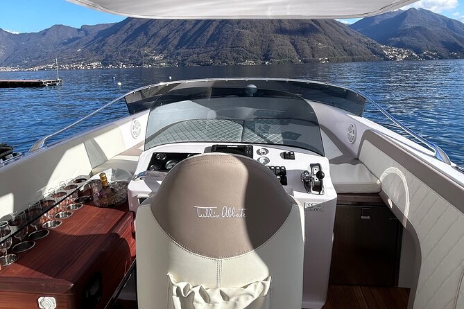 1 Hour Private Boat Tour on Lake Como - Tour Inclusions