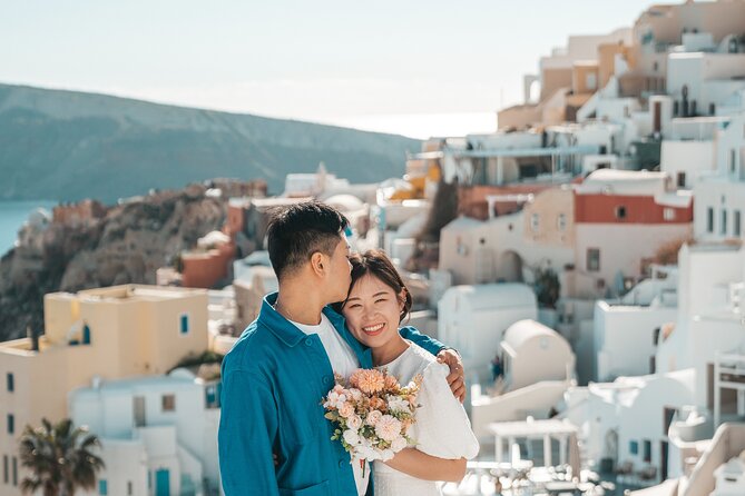 1 Hour Private Couple Photoshoot in Santorini - What to Expect During the Photoshoot