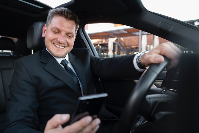 1 to 8 People Private Transfer From Dublin Airport to City Centre - Reference Information