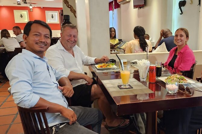 10 Stop Phnom Penh Tour by Tuk-Tuk, Includes S21 & Killing Fields - Pickup and Meeting Details