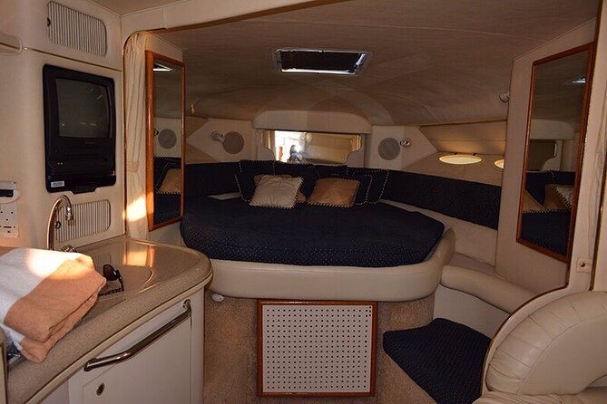2-Hour Private Sunset Cruise on a Luxury Yacht in Cancun Bay 25P18 - Reviews and Customer Feedback