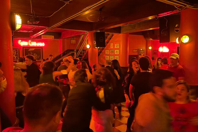 2 Hours and 30 Minutes Salsa Night in México City - Schedule and Accessibility