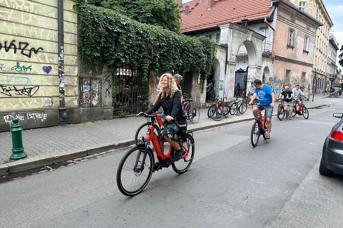 3-Hour E-Bike Tour in Krakow Review - Bike and Safety