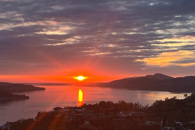 3-Hour Private Norwegian Hiking Experience With Local Guide - Expert Local Guide Expertise