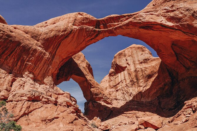 3-Hours Sunset Arches National Park Pavement Sights Tour - Logistics and Recommendations