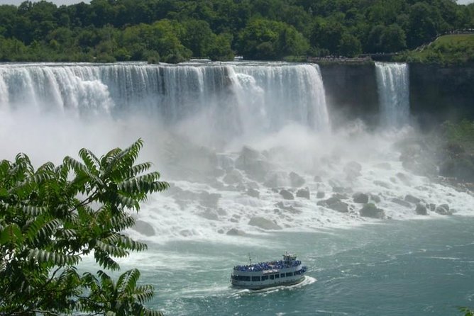 4-Day Niagara Falls, Washington DC, Philadelphia & Amish Country - Tour Philadelphias Landmarks
