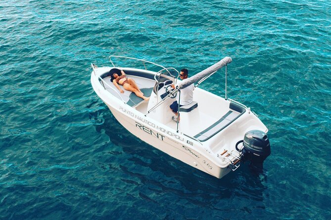 4 or 8 Hours Rental of Motor Boats Without Driver and Licence - Fuel Costs and Refueling