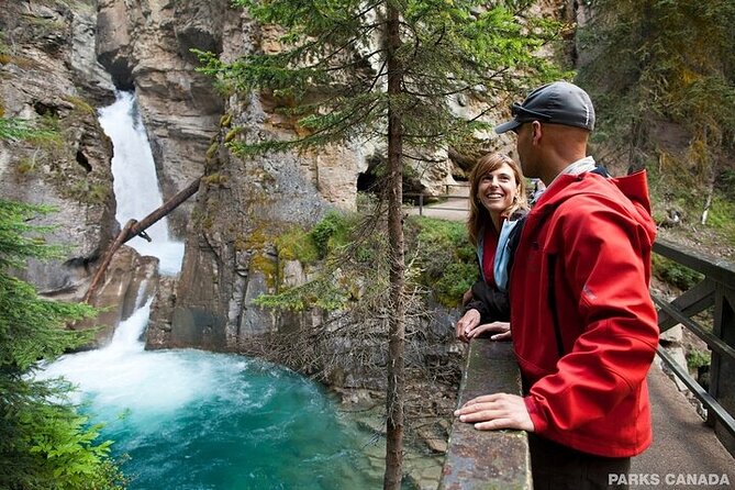 5-day Rockies-Banff, Kootenay, Jasper, Lake Louise, Marble Canyon - Pickup and Meeting Points