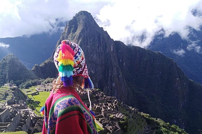 5 Day View The Most Popular The Sacred Valley, Machu Picchu & Rainbow Mountain - Meeting and Pickup Details
